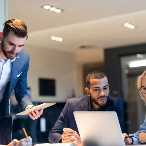 Como usar créditos da empresa para quitar débitos fiscais
